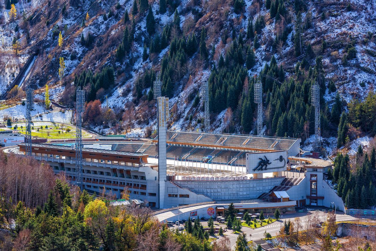 Medeu Hotel Almaty Besqaynar Bagian luar foto